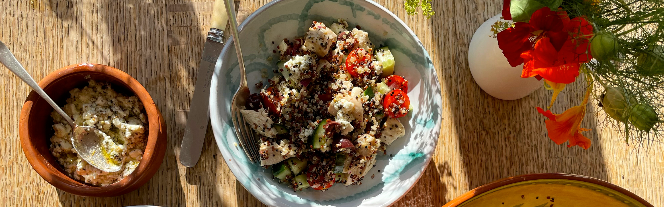 Grilled chicken & quinoa bowls