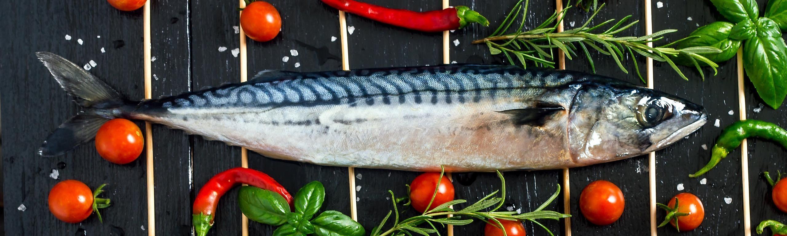 Grilled mackerel with steamed sweet potato & watercress